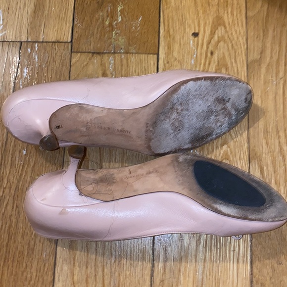 Manolo Blahnik kitten heels - Picture 3 of 6